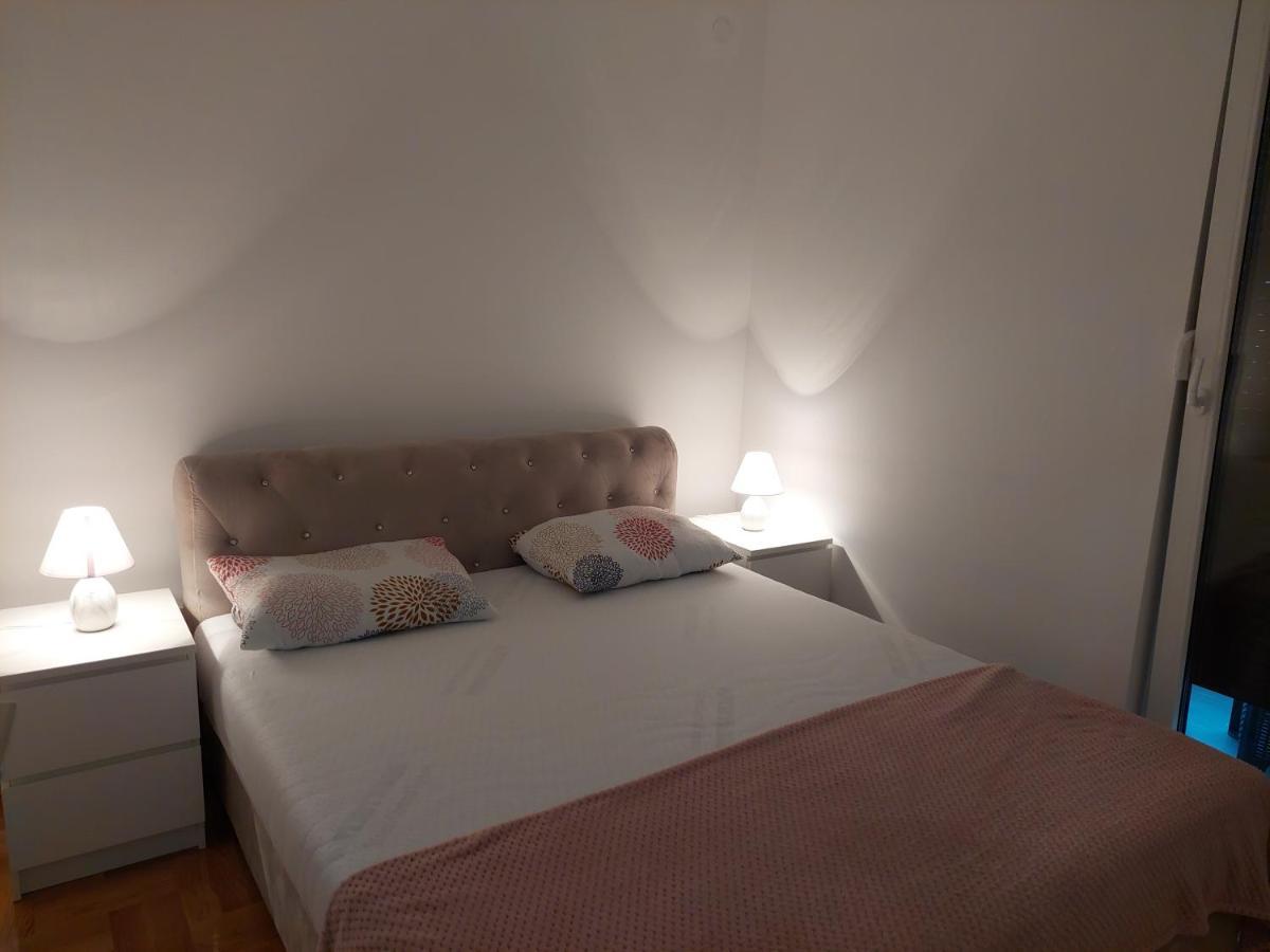 Sunrise Apartments บันยาลูกา ภายนอก รูปภาพ